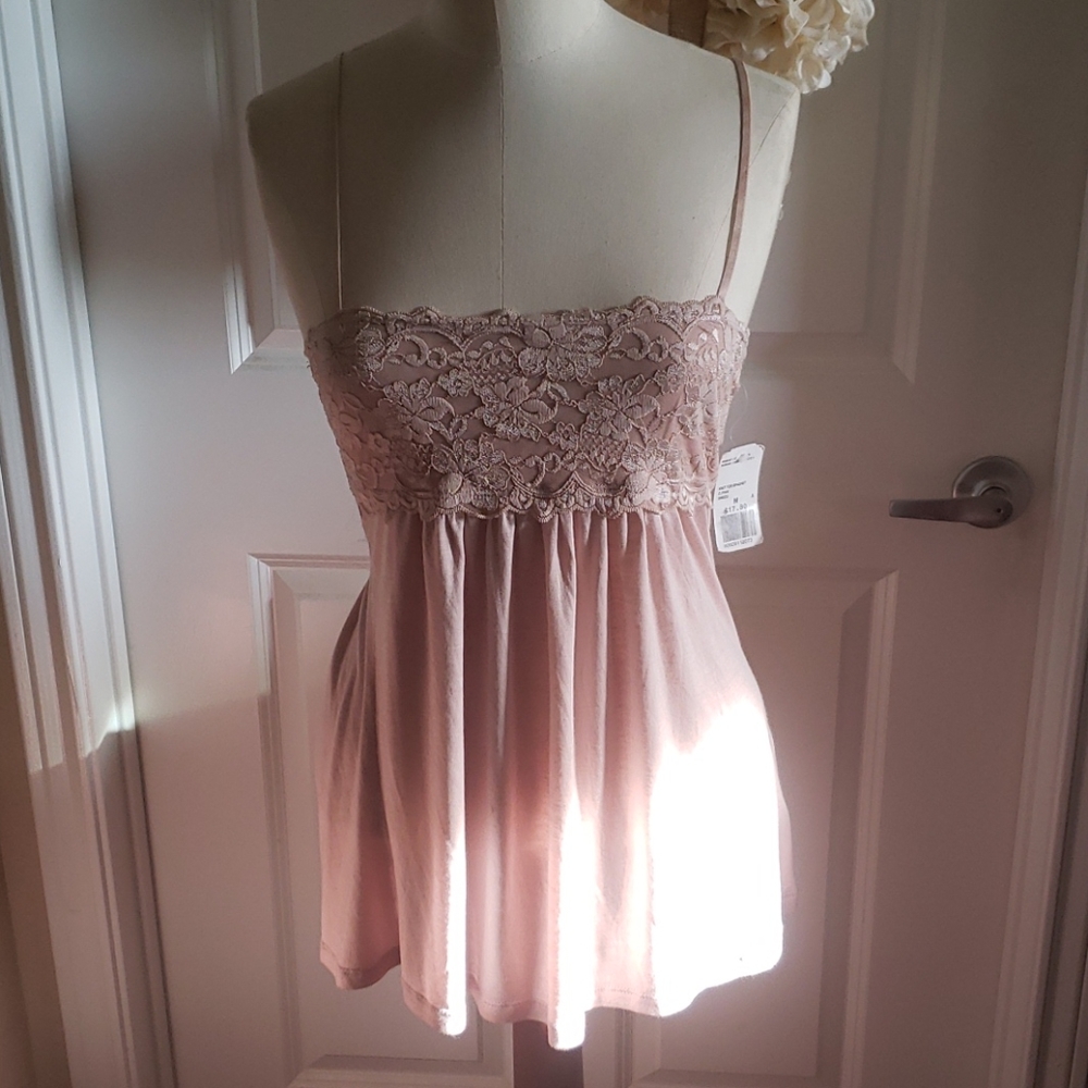 Taupey pink tank